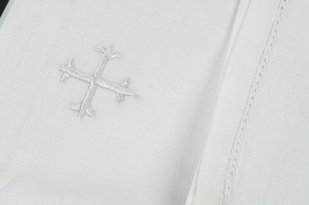 Traditional Tie Amice 100% Cotton with White Cross