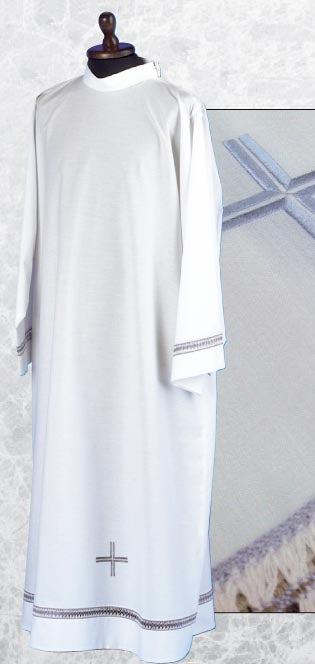 Alb Pianoforte featuring Shoulder Zip and Embroidered Cross