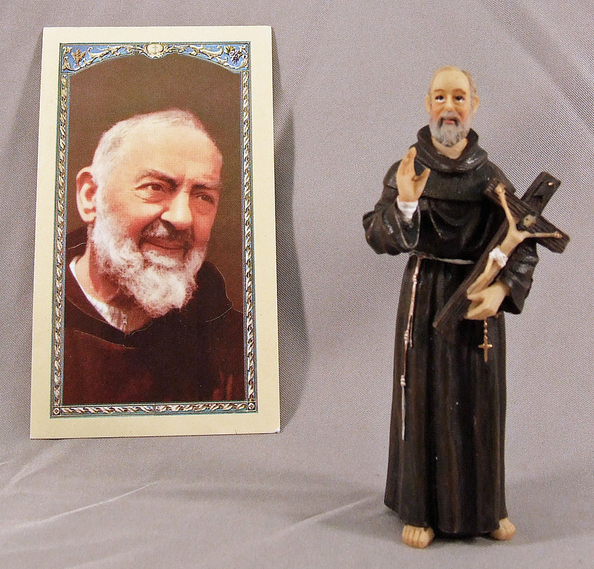St Padre Pio 3.5 inch boxed figure and holy card