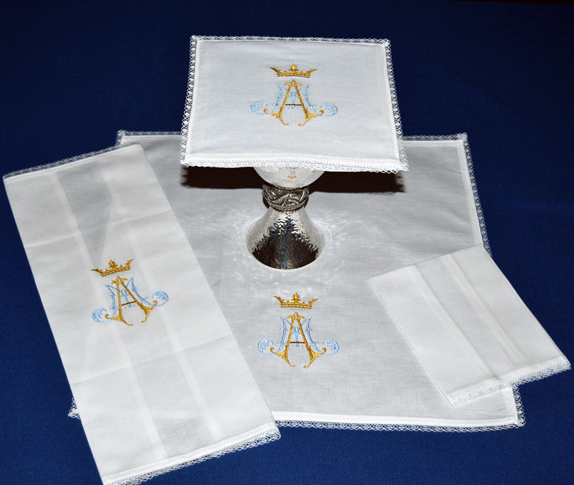 Marian Mass Linen Set 3025