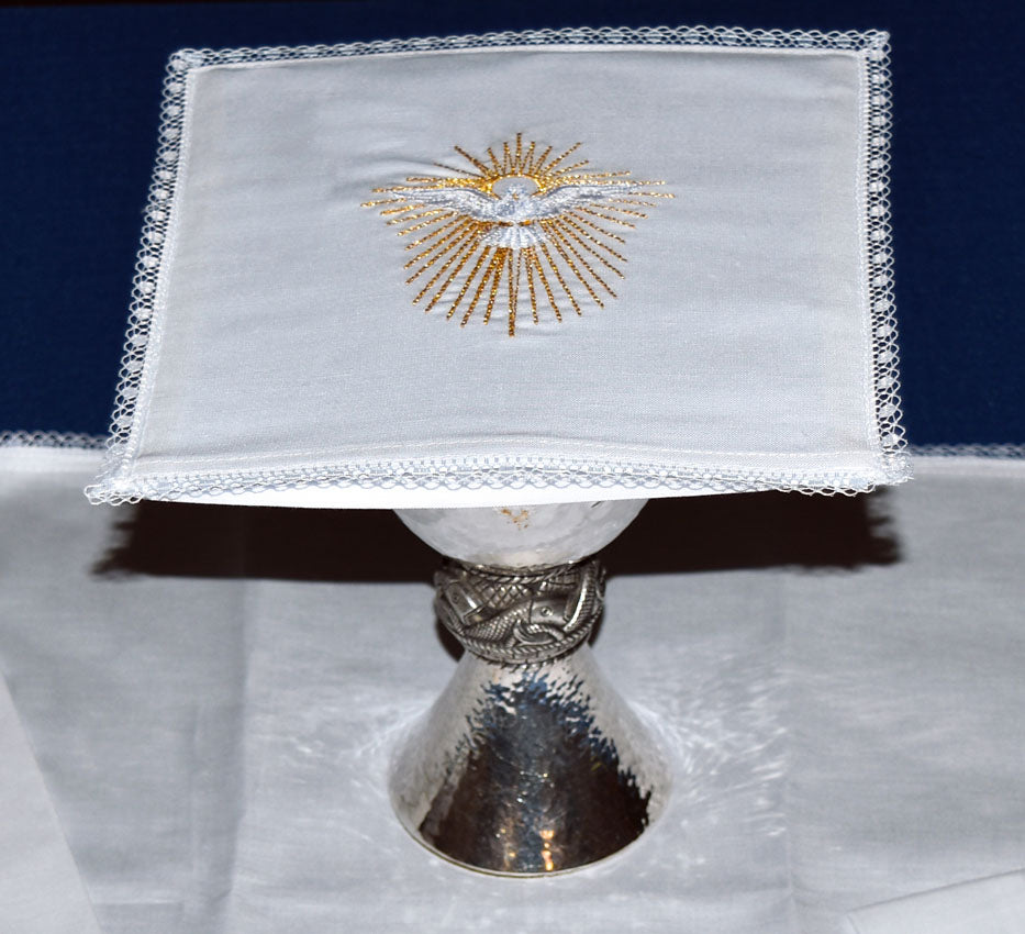Holy Spirit Chalice Pall 155D