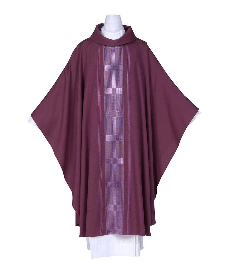 Nazareth Chasuble Plain Neckline