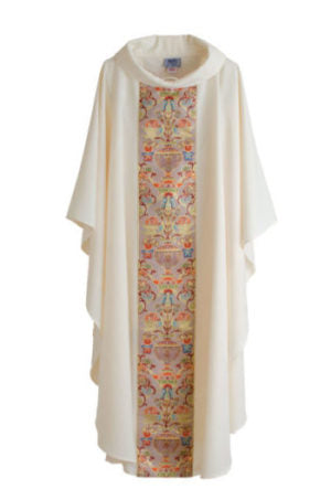 Coronation PIllar Tapestry Chasuble - no. 901