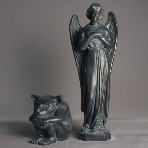 25 inch Mary Queen of Victory Outdoor Statue