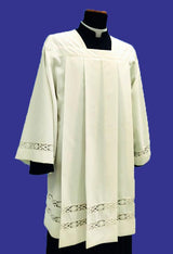 Misto Lana Square Yoke Lace Insert Surplice - 906