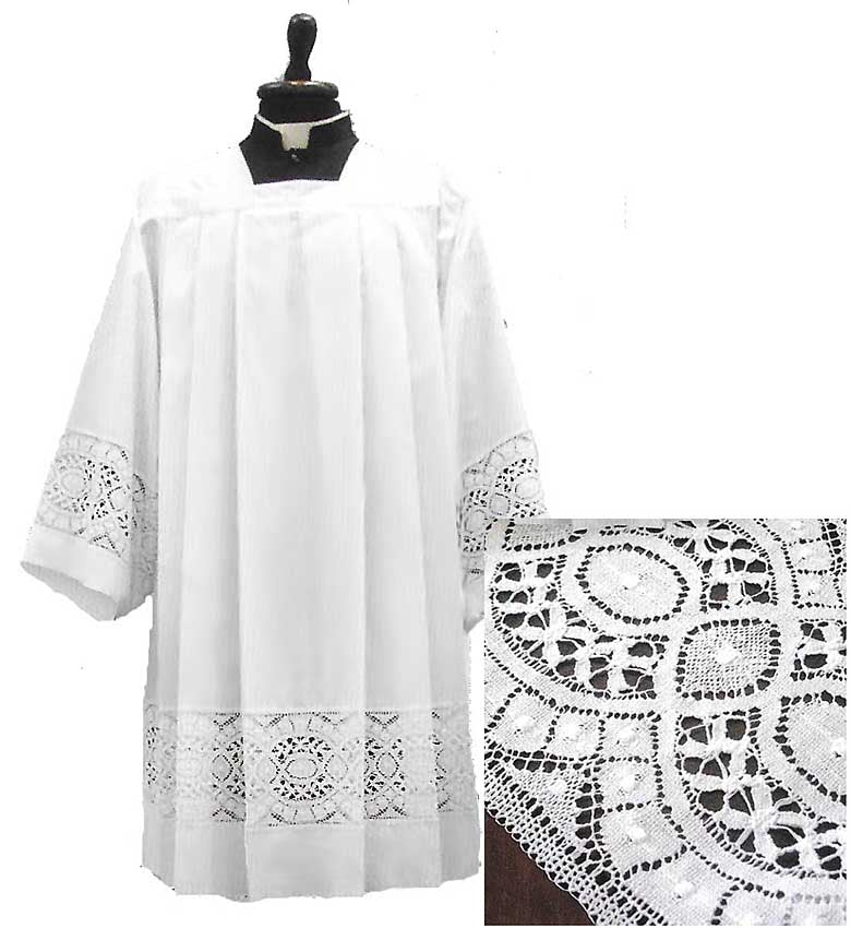 Misto Cotone Surplice with Lace Insert  no. 904