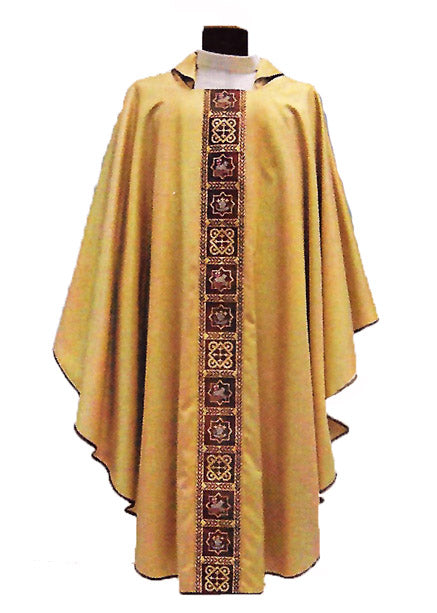 Chasuble Gold with Agnus Dei Red Orphrey - no. 485/A