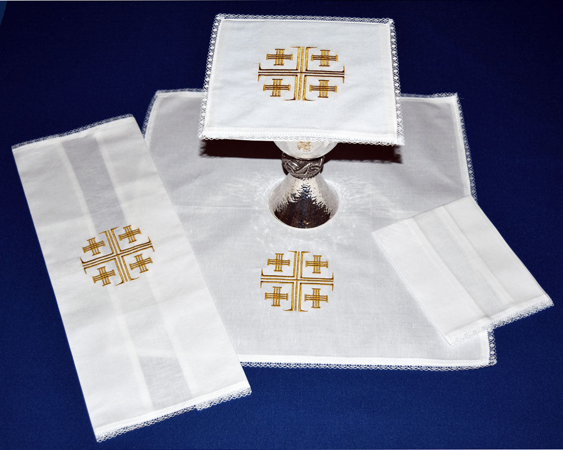 Gold Jerusalem Cross Mass Linen Set 3021