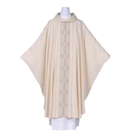 Nazareth Chasuble Plain Neckline